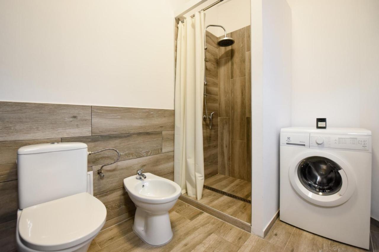 Amazing Location & Elegant Apt - Old Town Apartment Букурещ Екстериор снимка