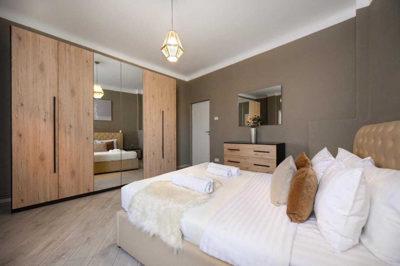 Amazing Location & Elegant Apt - Old Town Apartment Букурещ Екстериор снимка